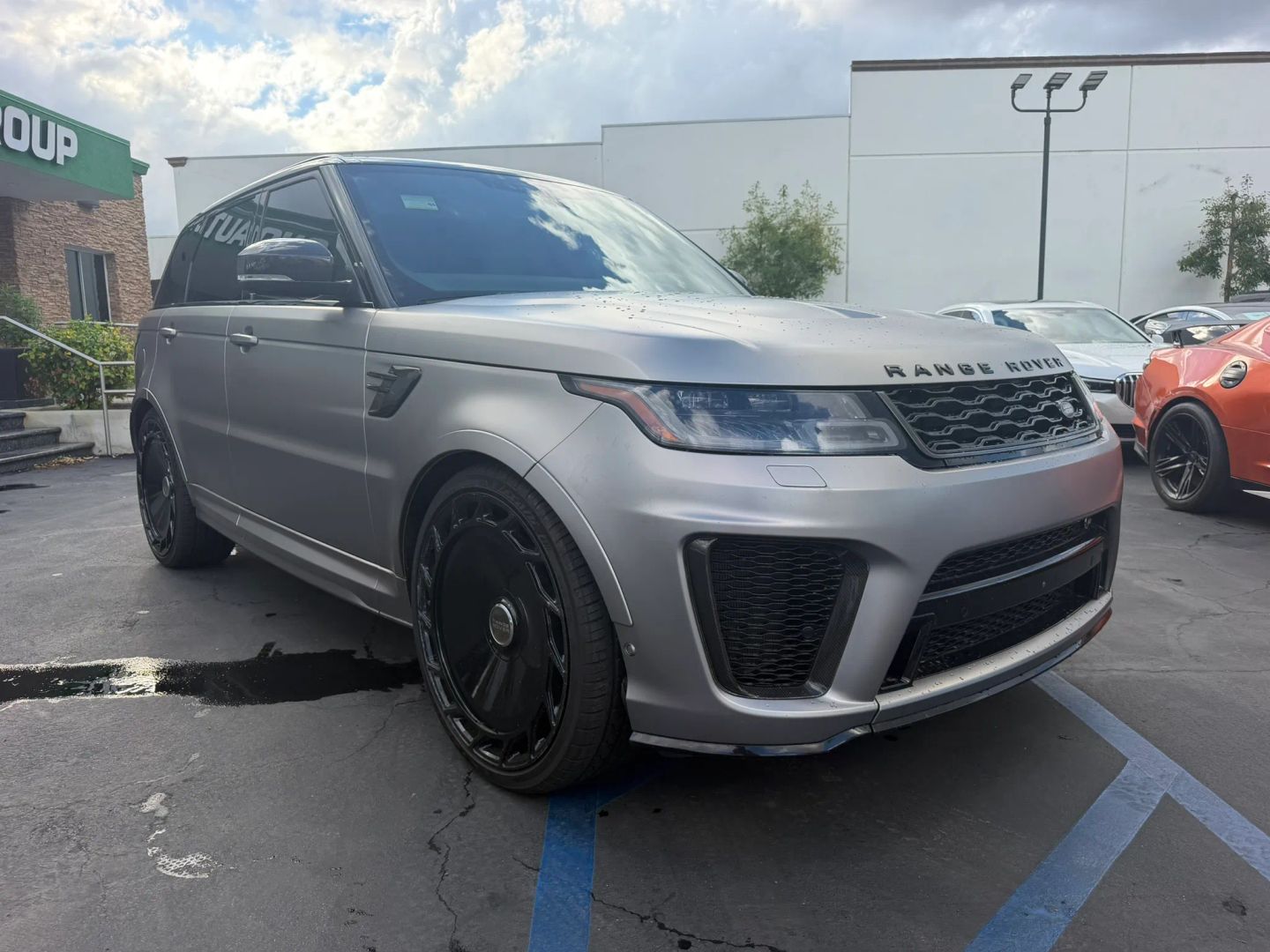 Photo 4 of this Land Rover Range Rover Sport