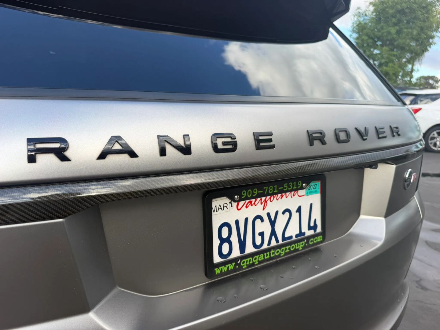 Photo 15 of this Land Rover Range Rover Sport