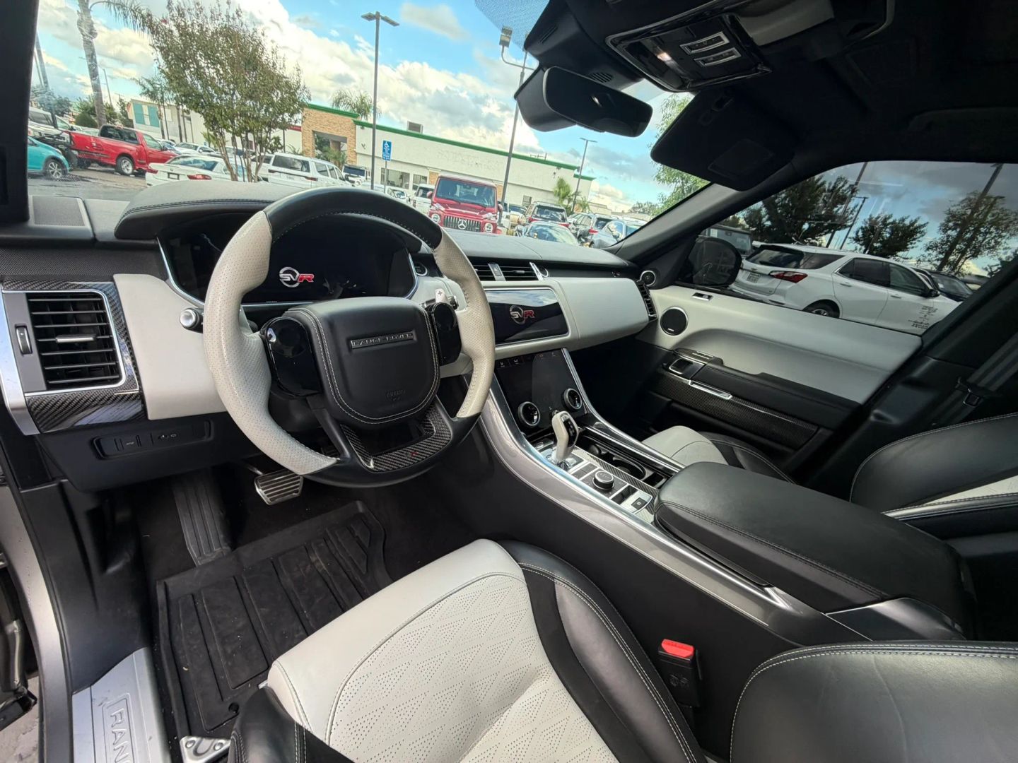 Photo 22 of this Land Rover Range Rover Sport