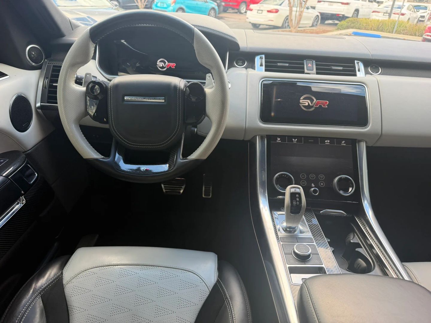 Photo 26 of this Land Rover Range Rover Sport