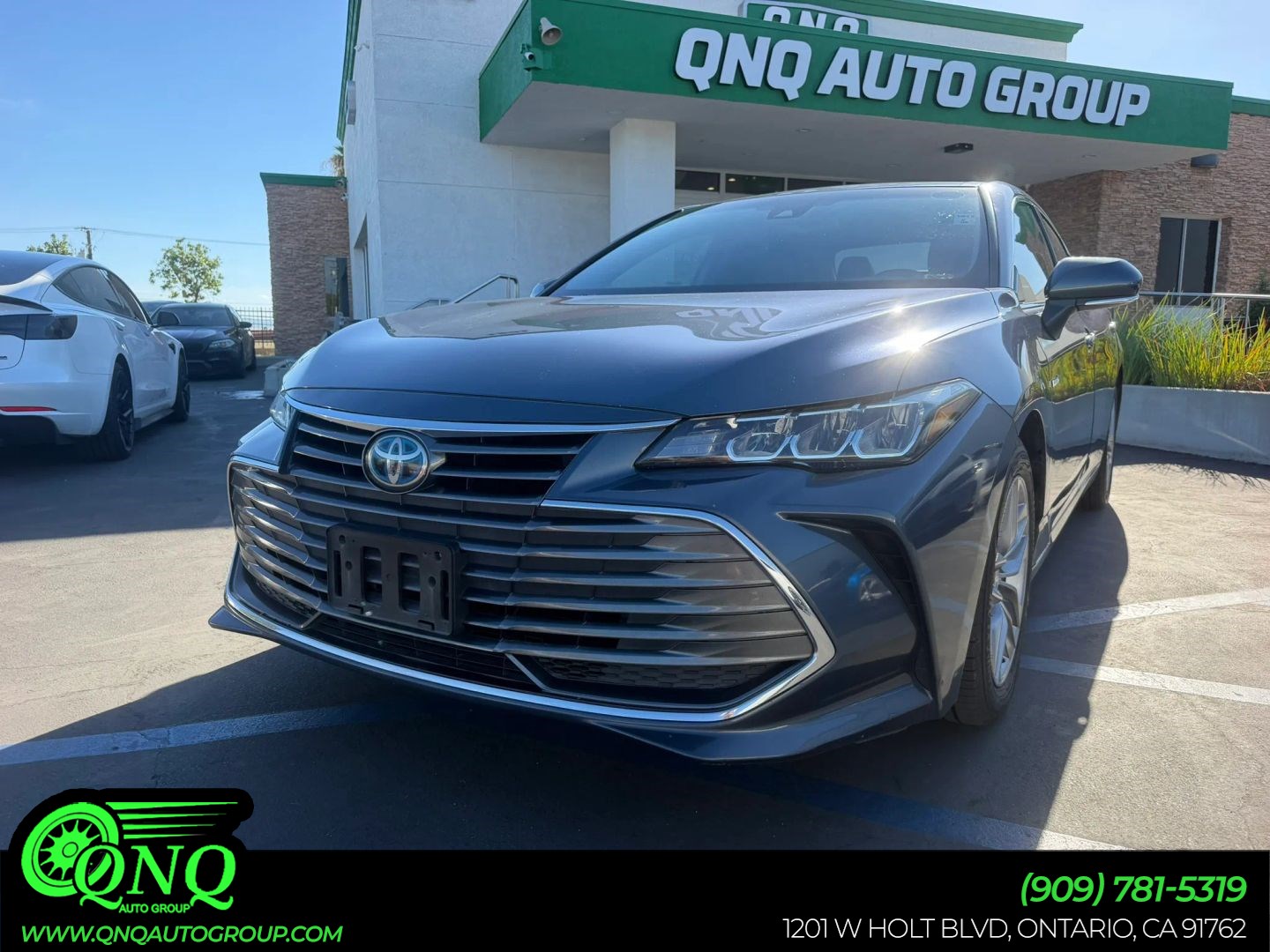 2021 Toyota Avalon Hybrid XLE