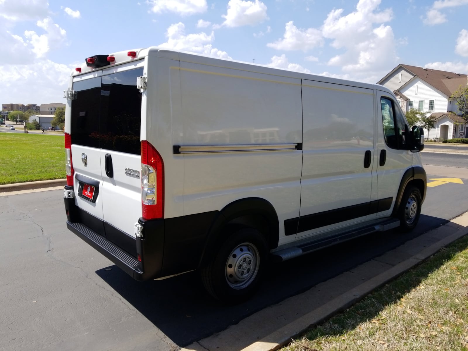 2023 Ram ProMaster 2500 Cargo Van photo 3