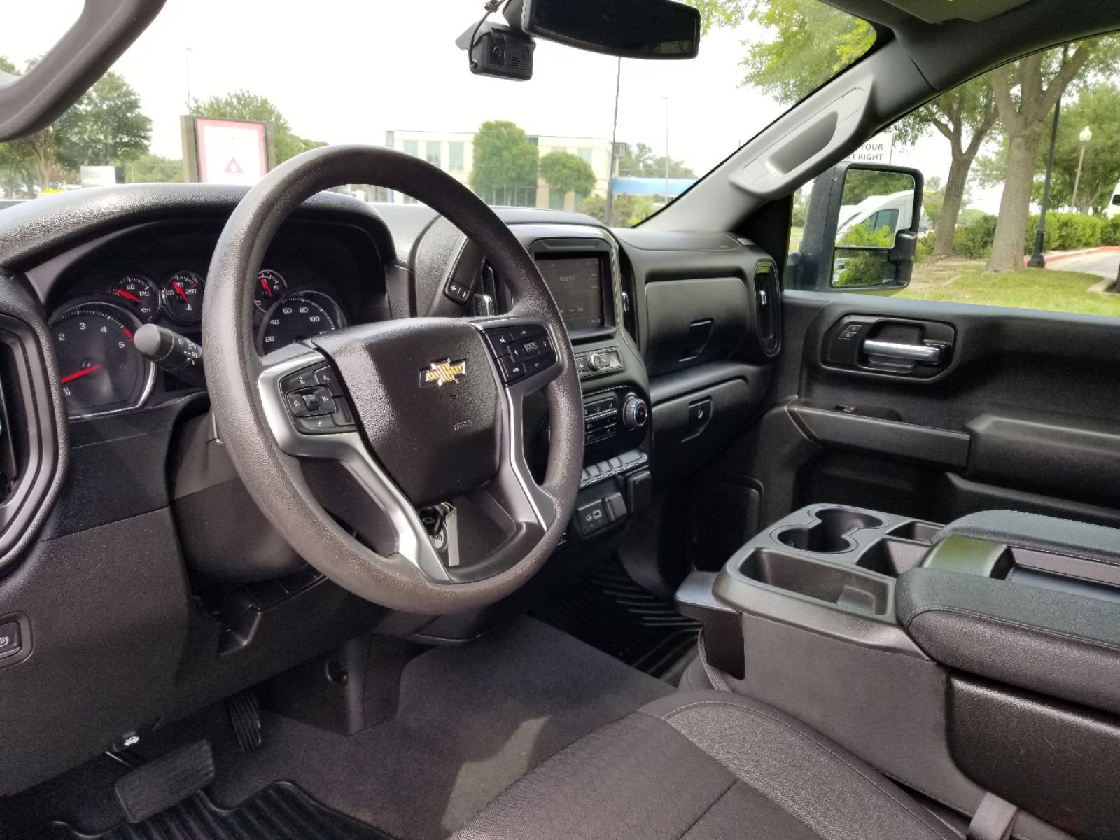 2022 Chevrolet Silverado 2500HD Custom photo 4