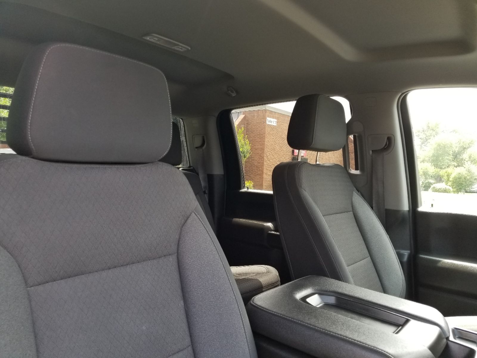 2022 Chevrolet Silverado 2500HD Custom photo 16