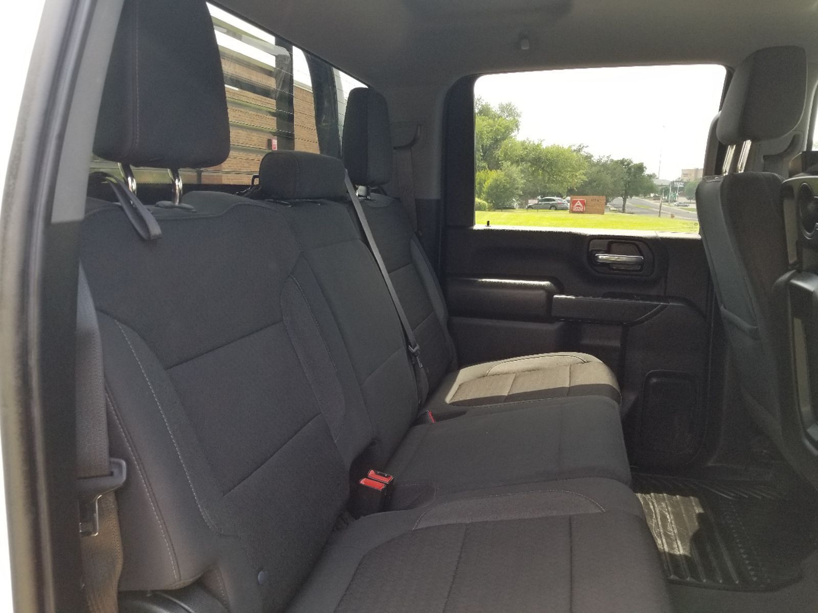 2022 Chevrolet Silverado 2500HD Custom photo 18