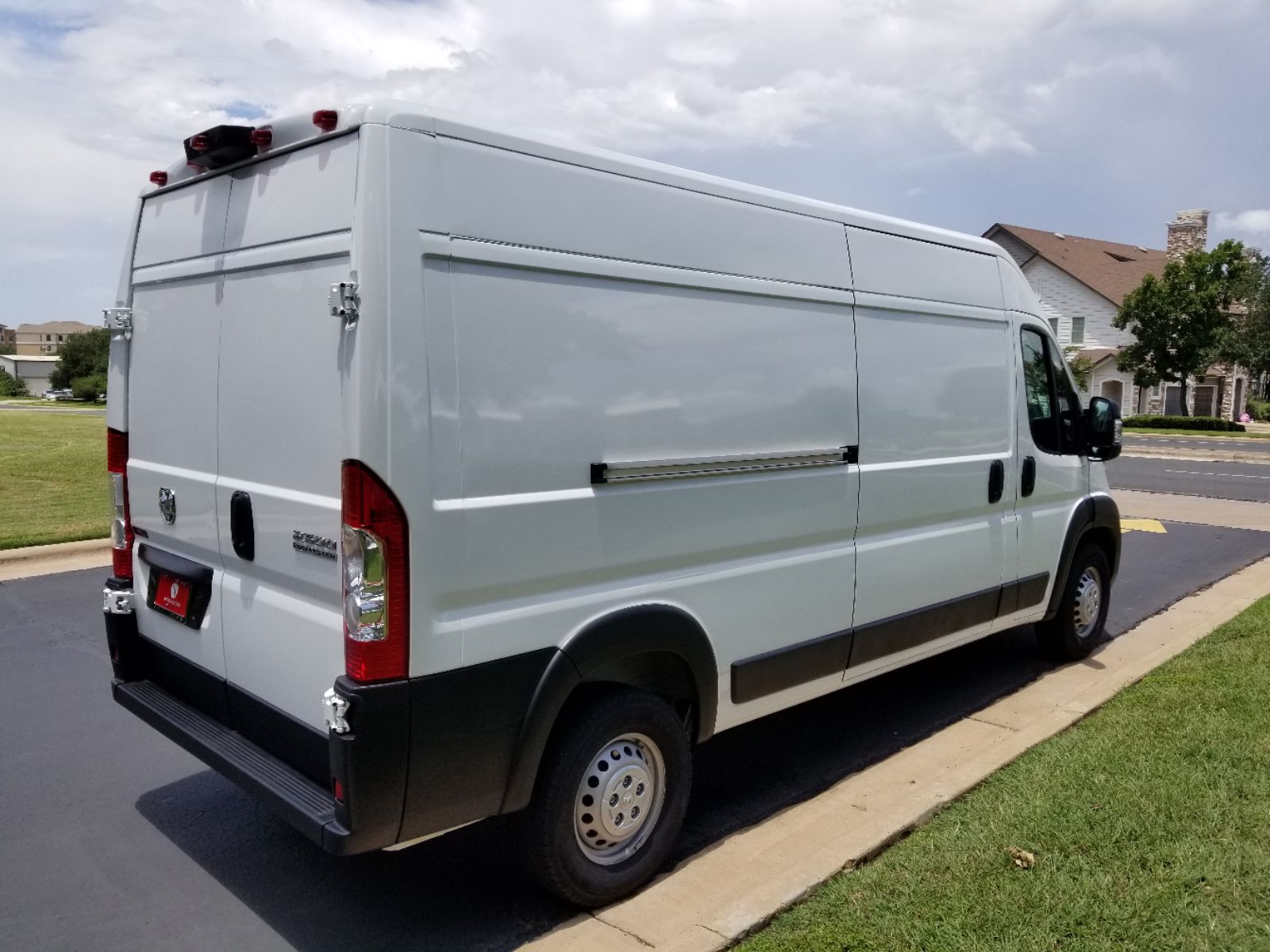 2025 Ram ProMaster 2500 photo 3