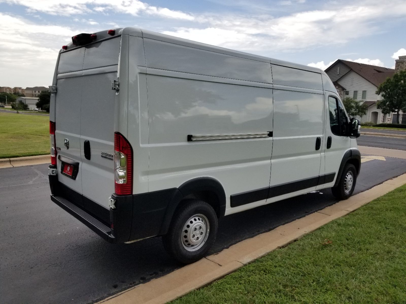 2025 Ram ProMaster 2500 photo 3