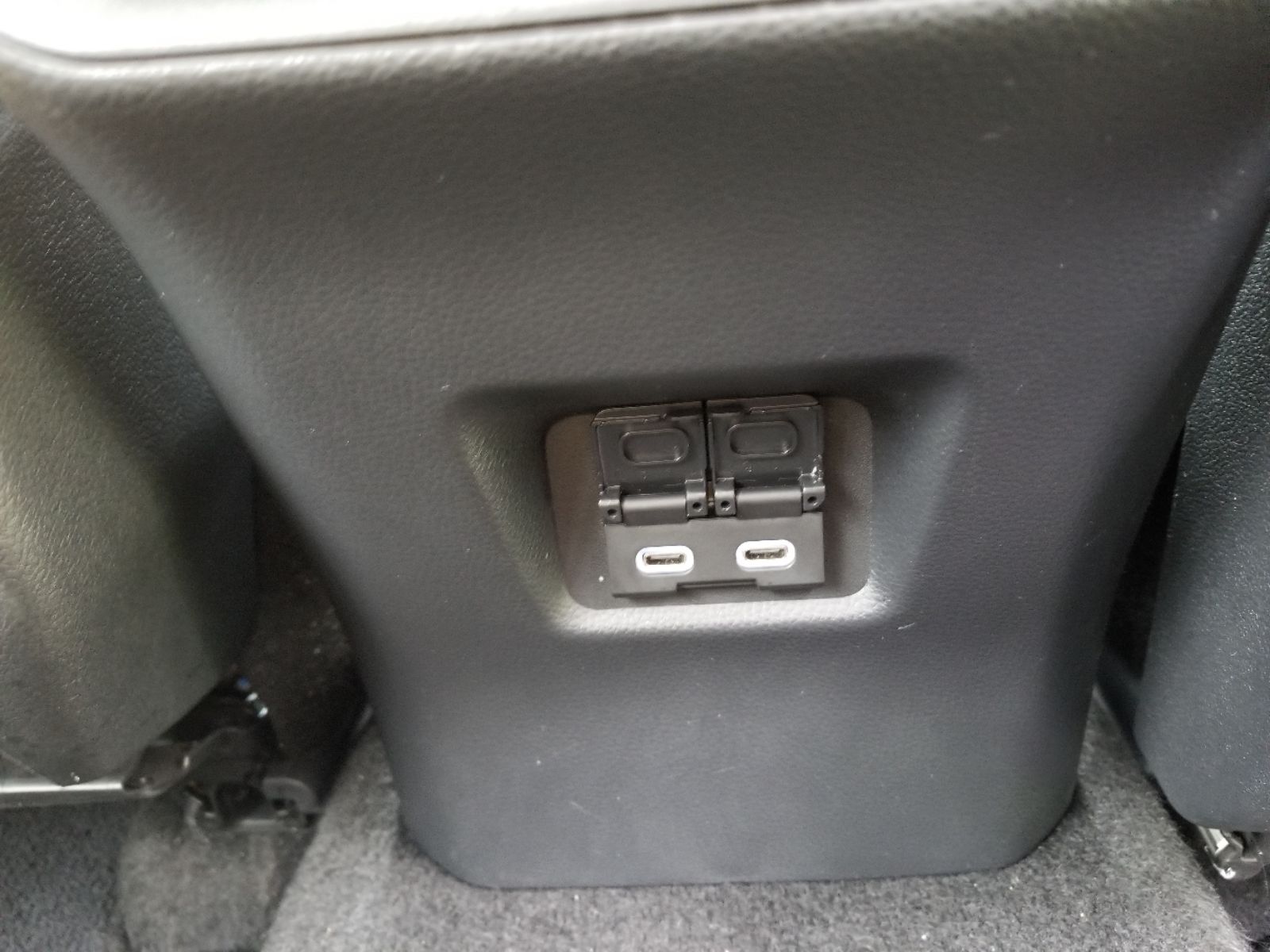2023 Toyota RAV4 XLE Premium photo 20
