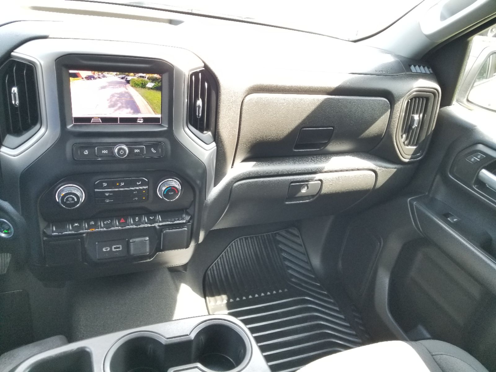 2022 Chevrolet Silverado 1500 Custom photo 8