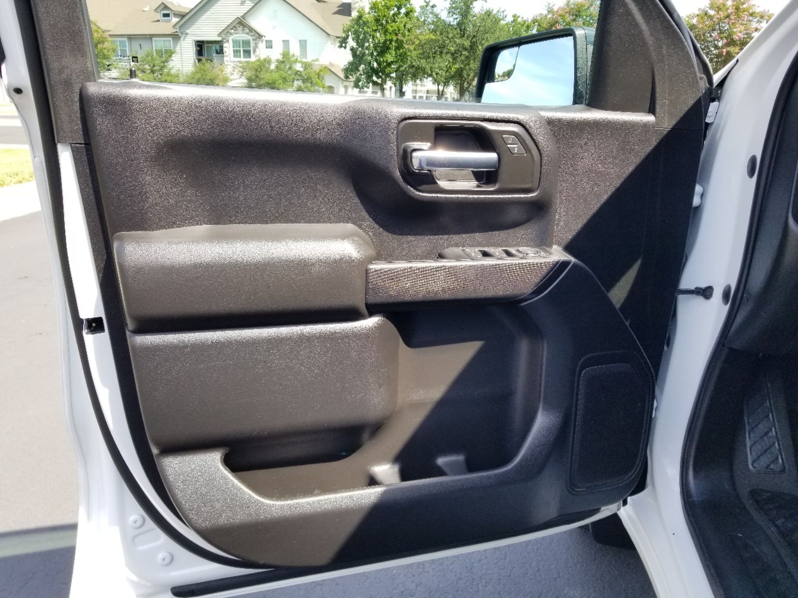 2022 Chevrolet Silverado 1500 Custom photo 9
