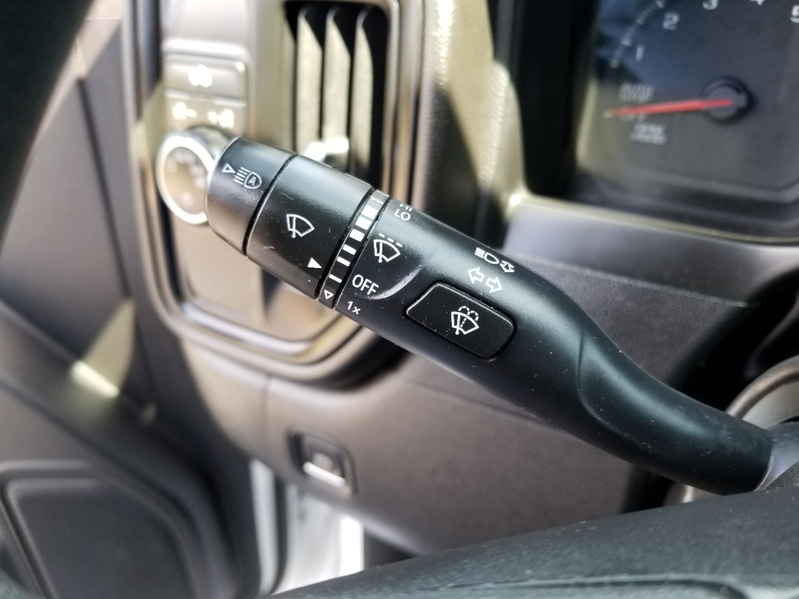 2022 Chevrolet Silverado 1500 Custom photo 23