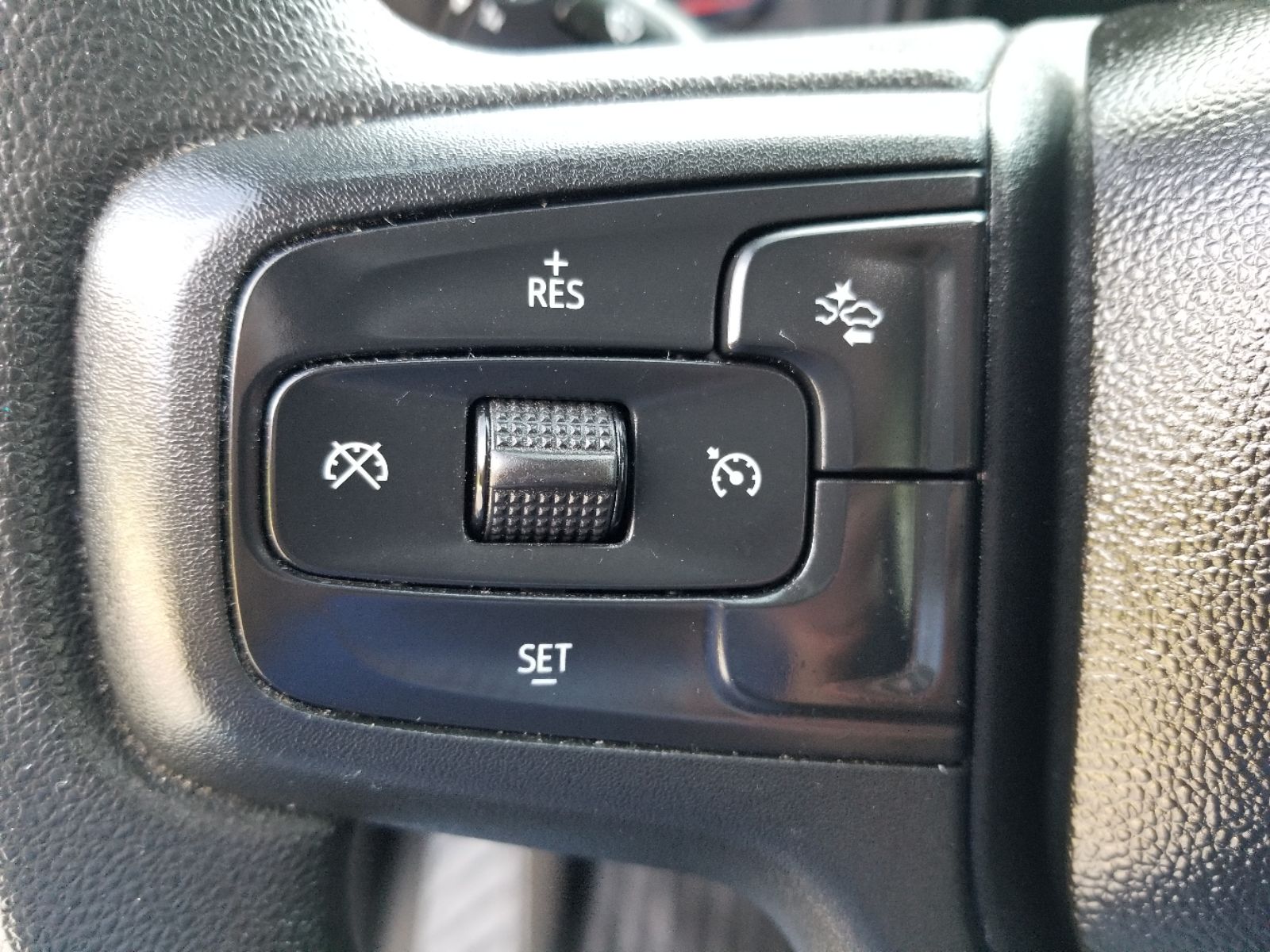 2022 Chevrolet Silverado 1500 Custom photo 24