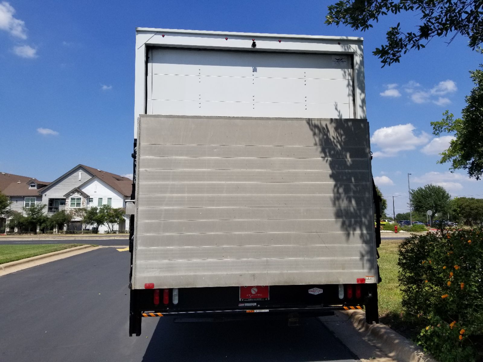 2022 Isuzu NRR Low Cab Forward photo 11