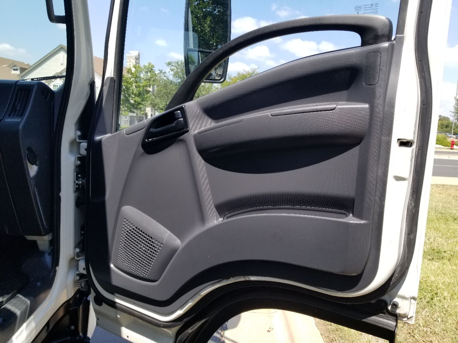 2022 Isuzu NRR Low Cab Forward photo 16