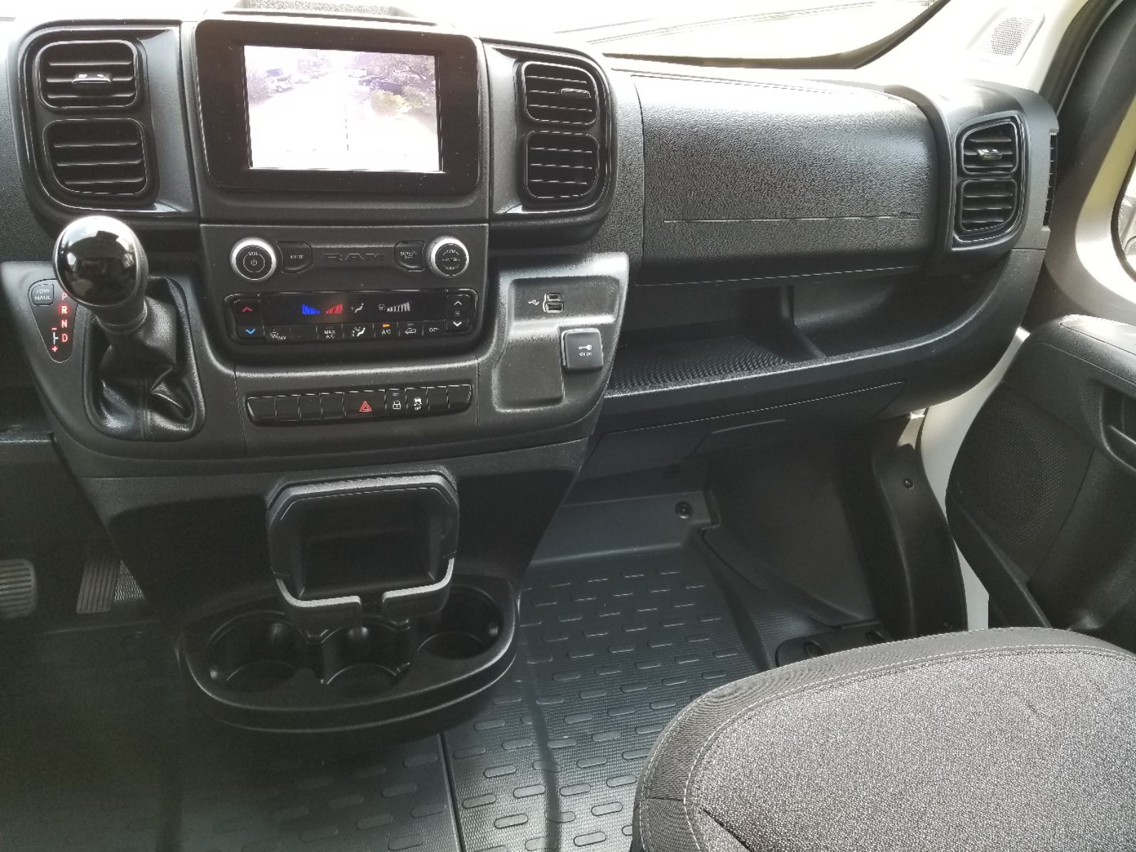 2023 Ram ProMaster 2500 photo 6
