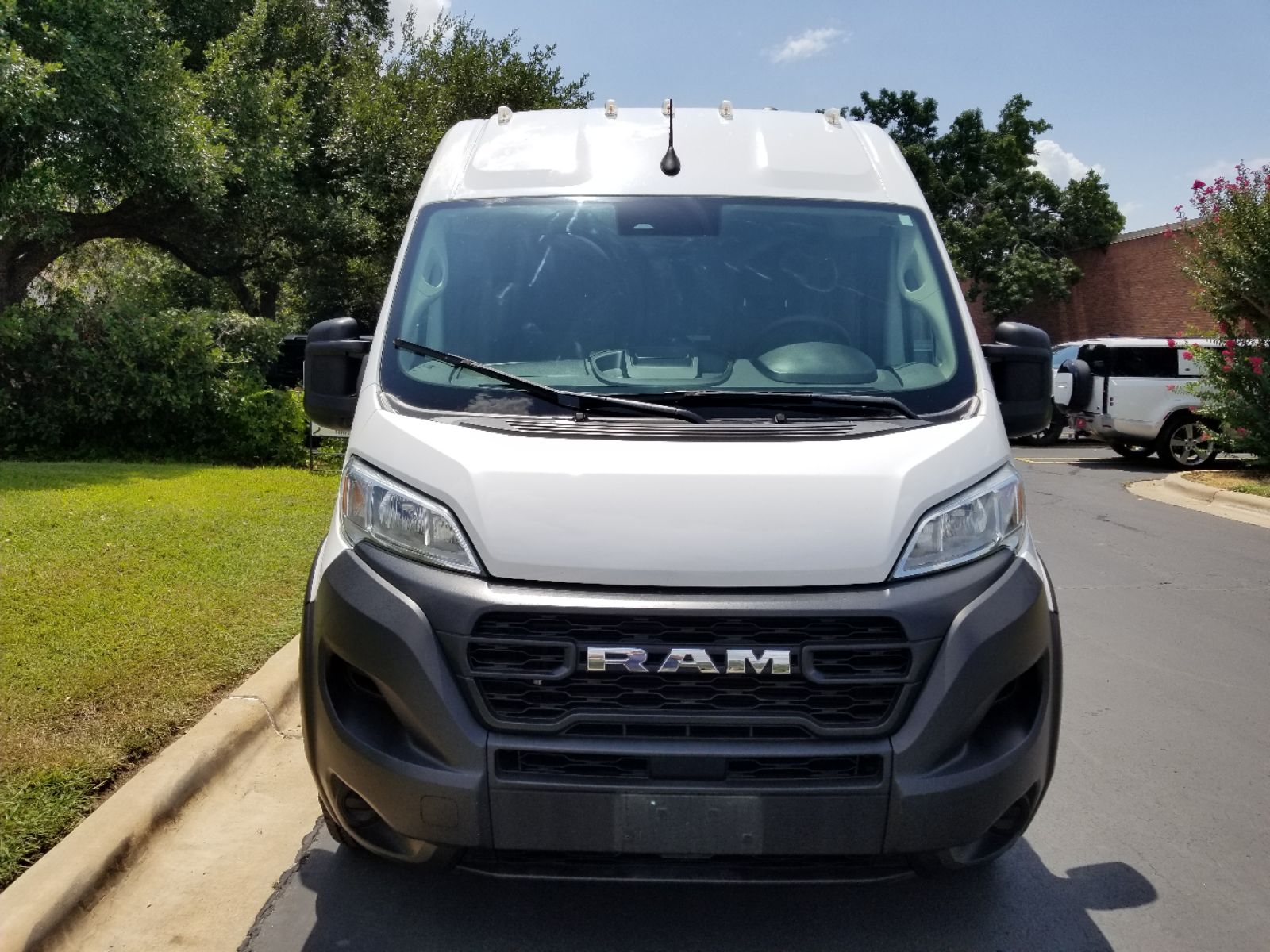2023 Ram ProMaster 2500 photo 9