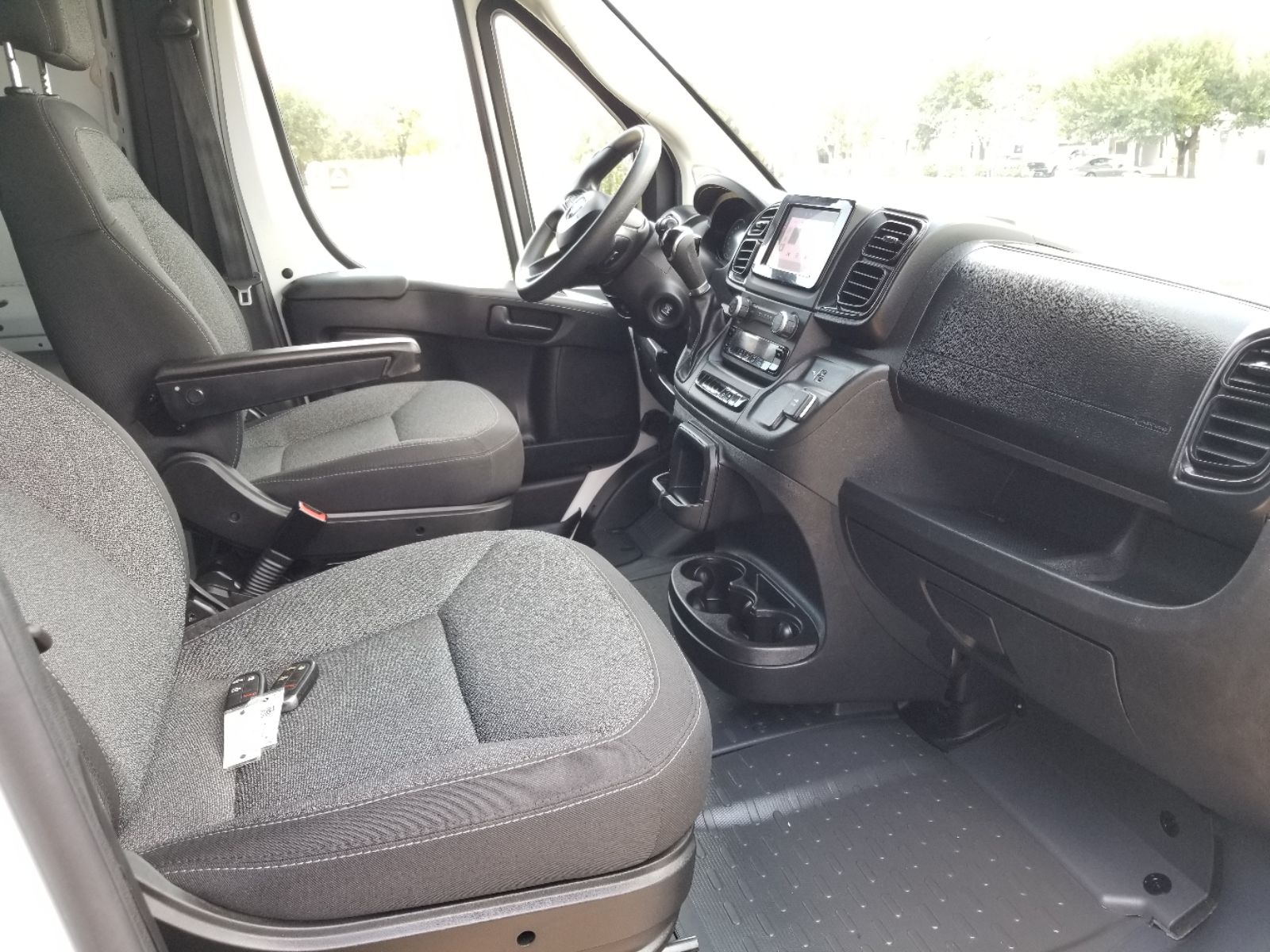 2023 Ram ProMaster 2500 photo 12