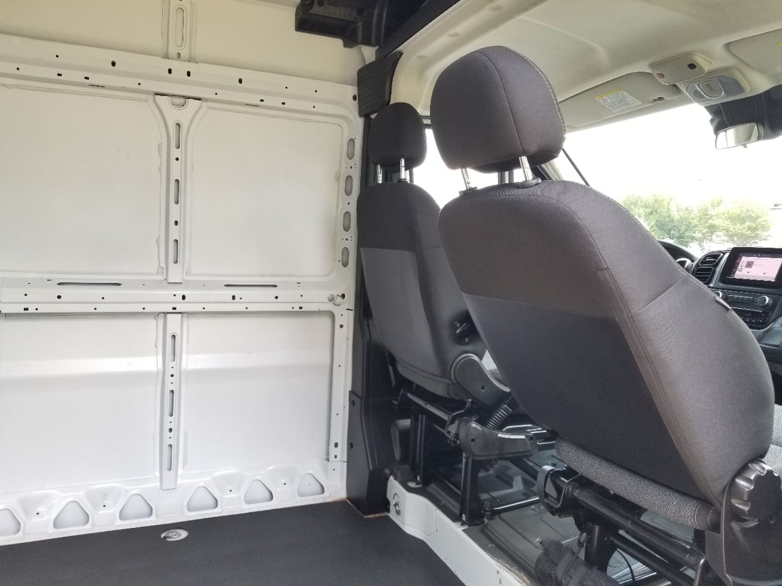 2023 Ram ProMaster 2500 photo 15