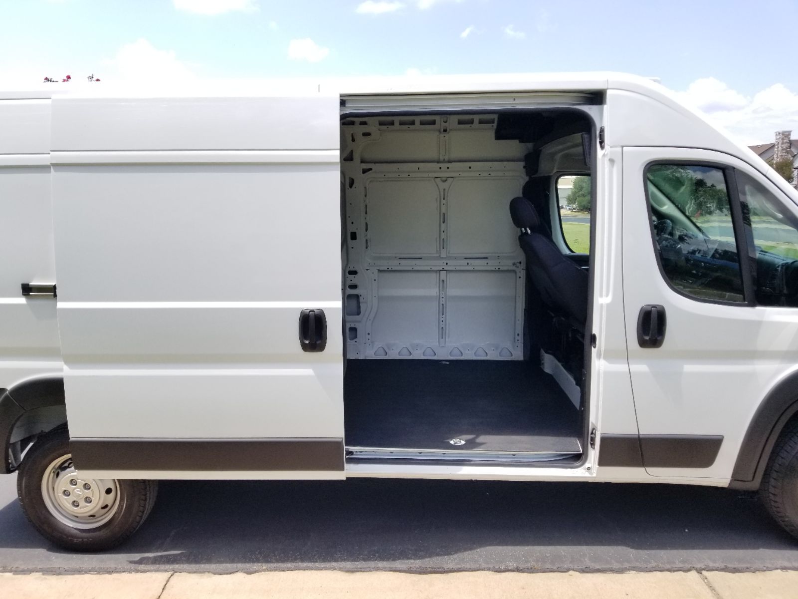 2023 Ram ProMaster 2500 photo 17