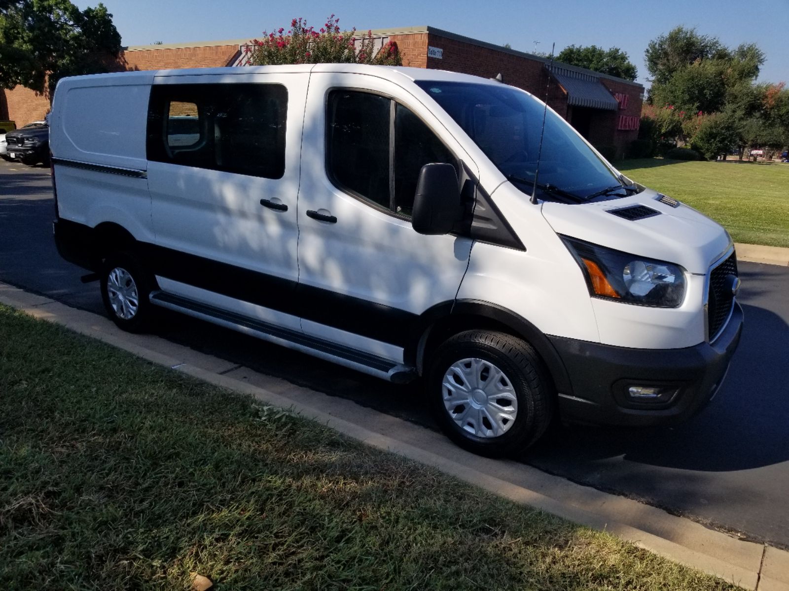 2024 Ford Transit Cargo Van photo 2