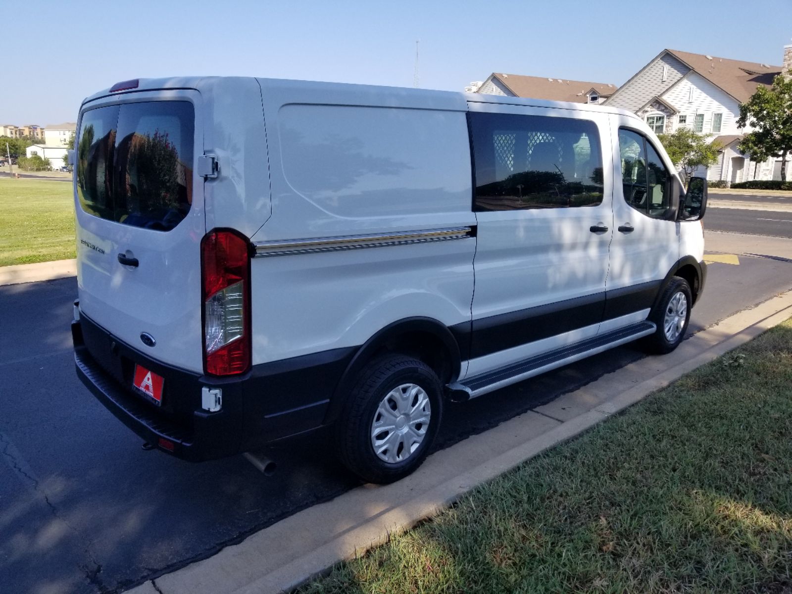 2024 Ford Transit Cargo Van photo 3