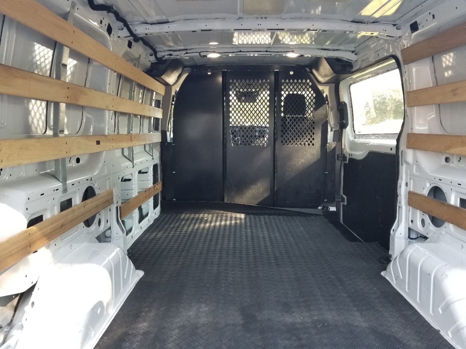 2024 Ford Transit Cargo Van photo 13