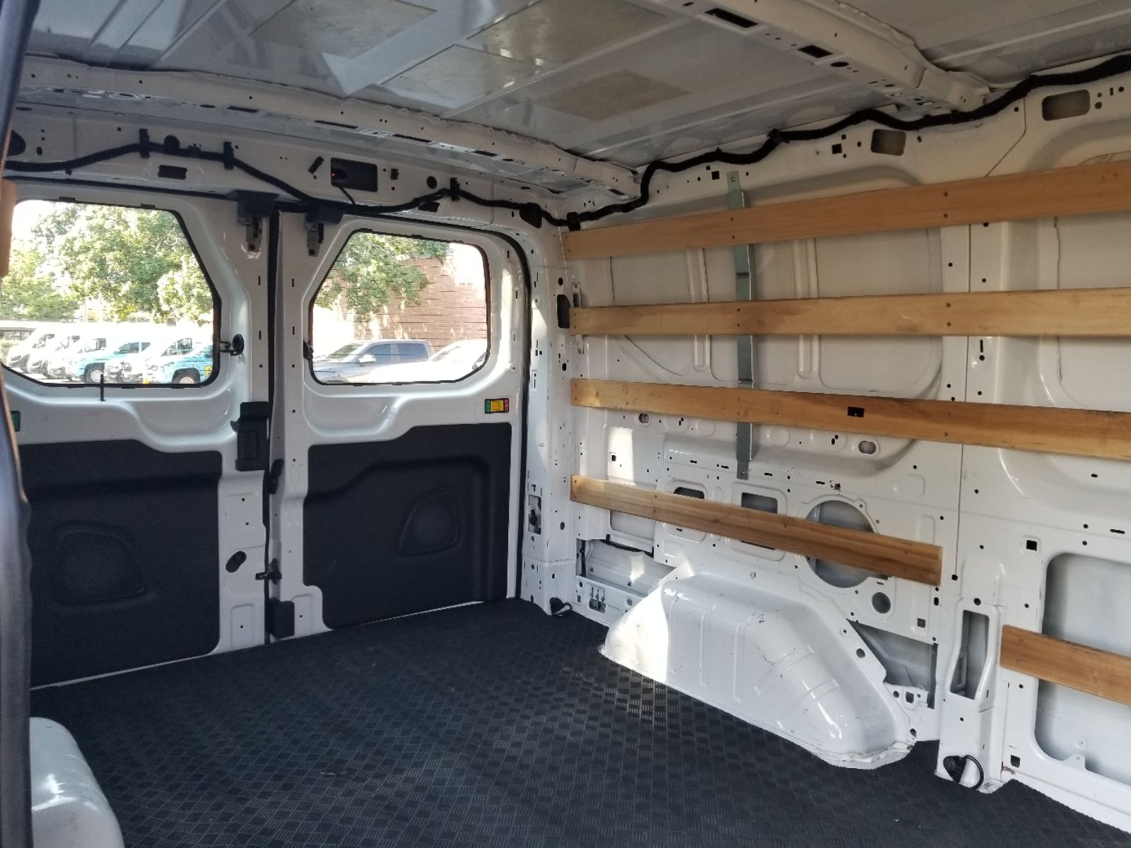 2024 Ford Transit Cargo Van photo 20