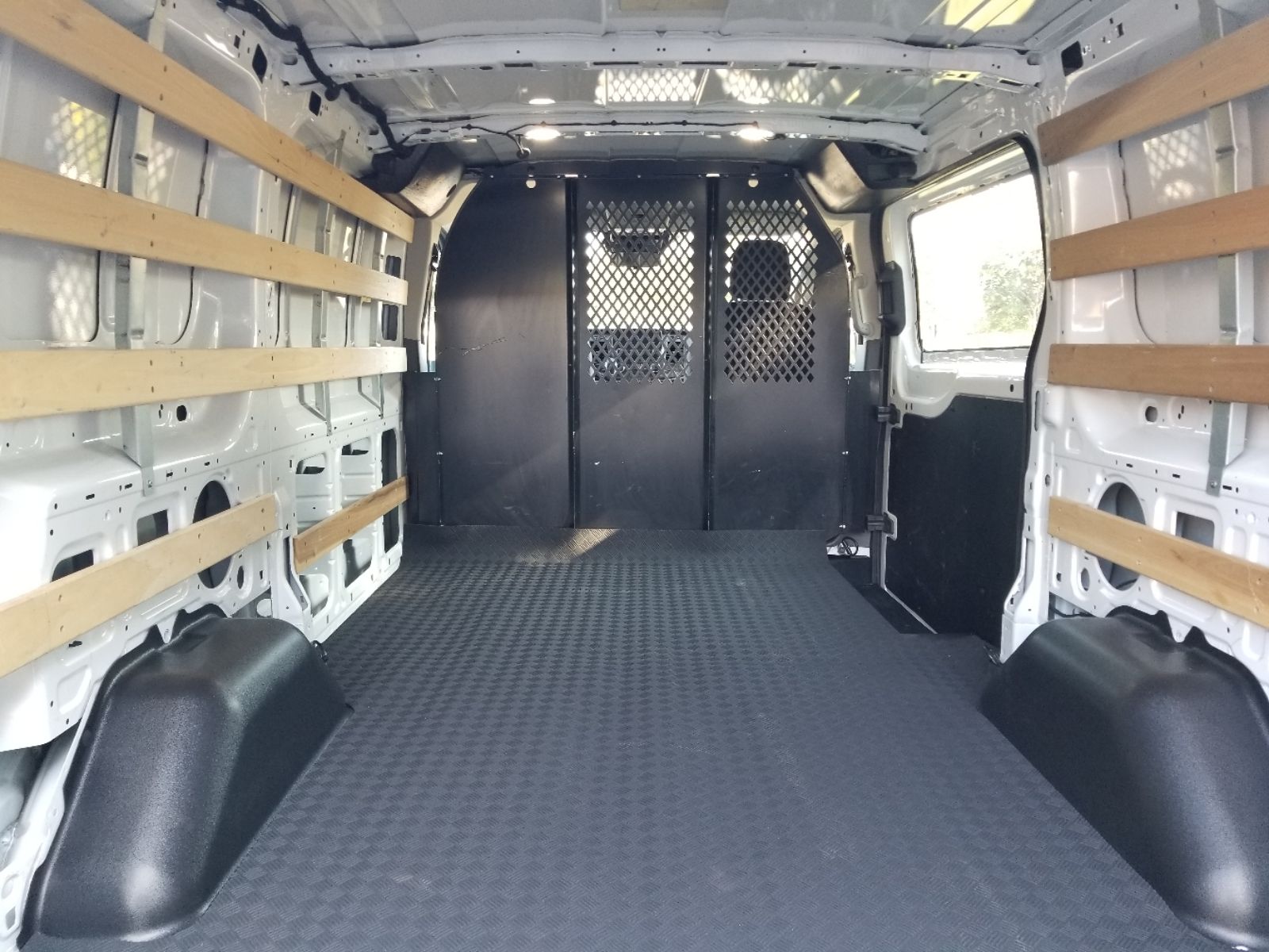 2024 Ford Transit Cargo Van photo 13