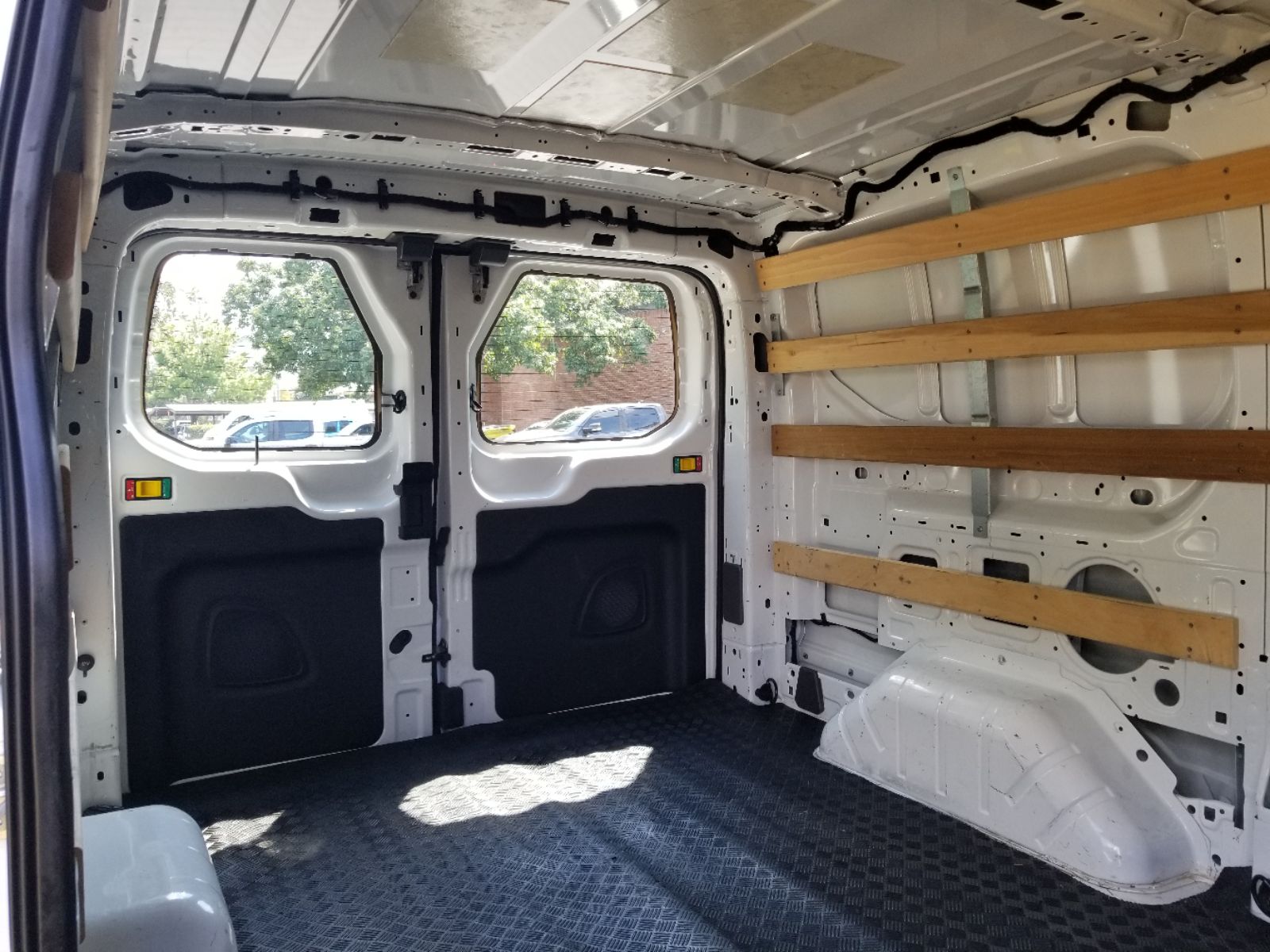 2024 Ford Transit Cargo Van photo 19
