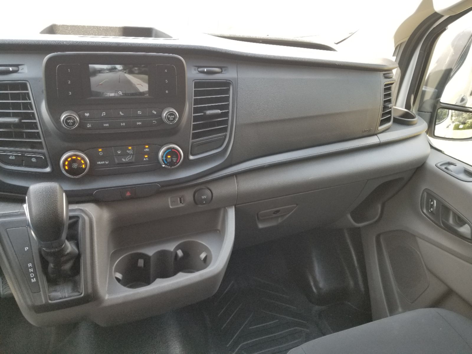 2024 Ford Transit Cargo Van photo 8