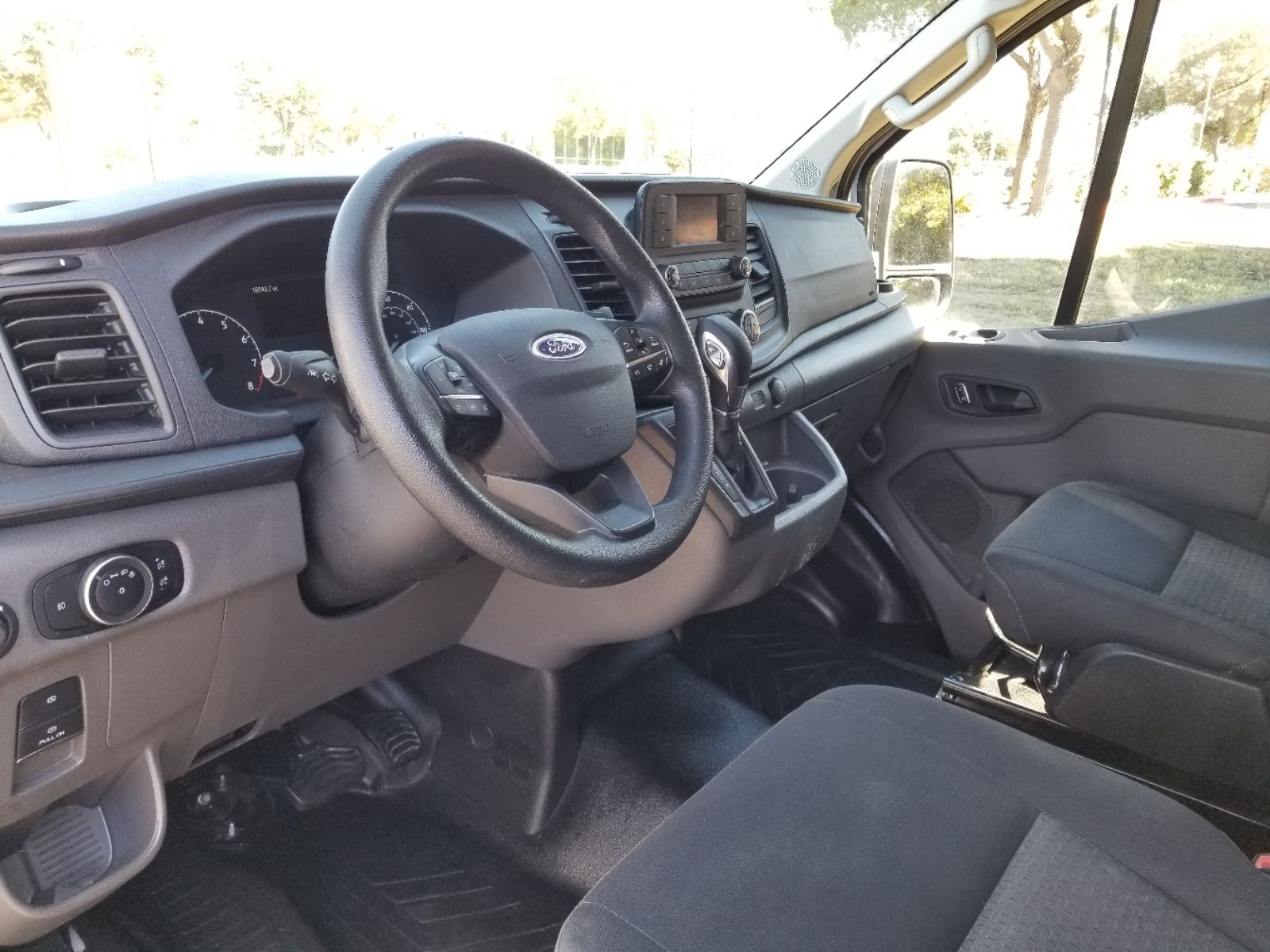 2024 Ford Transit Cargo Van photo 4