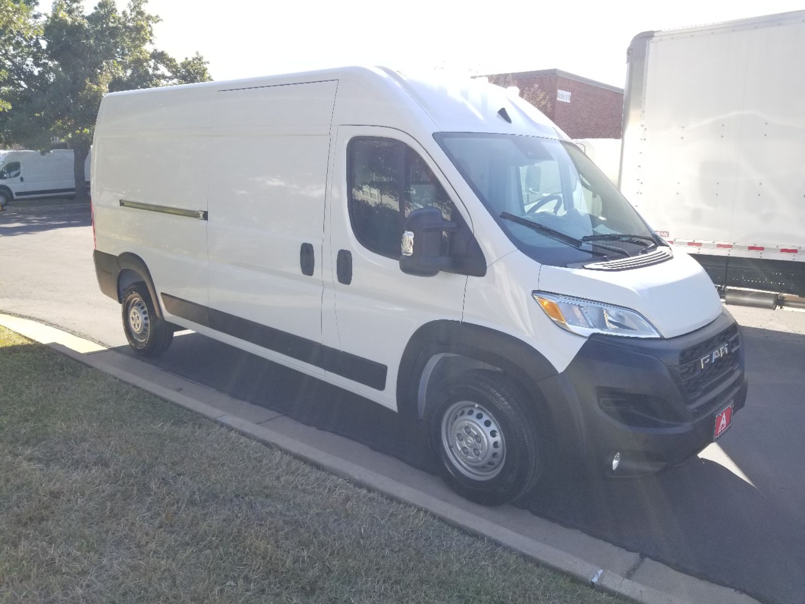 2025 Ram ProMaster 2500 photo 2