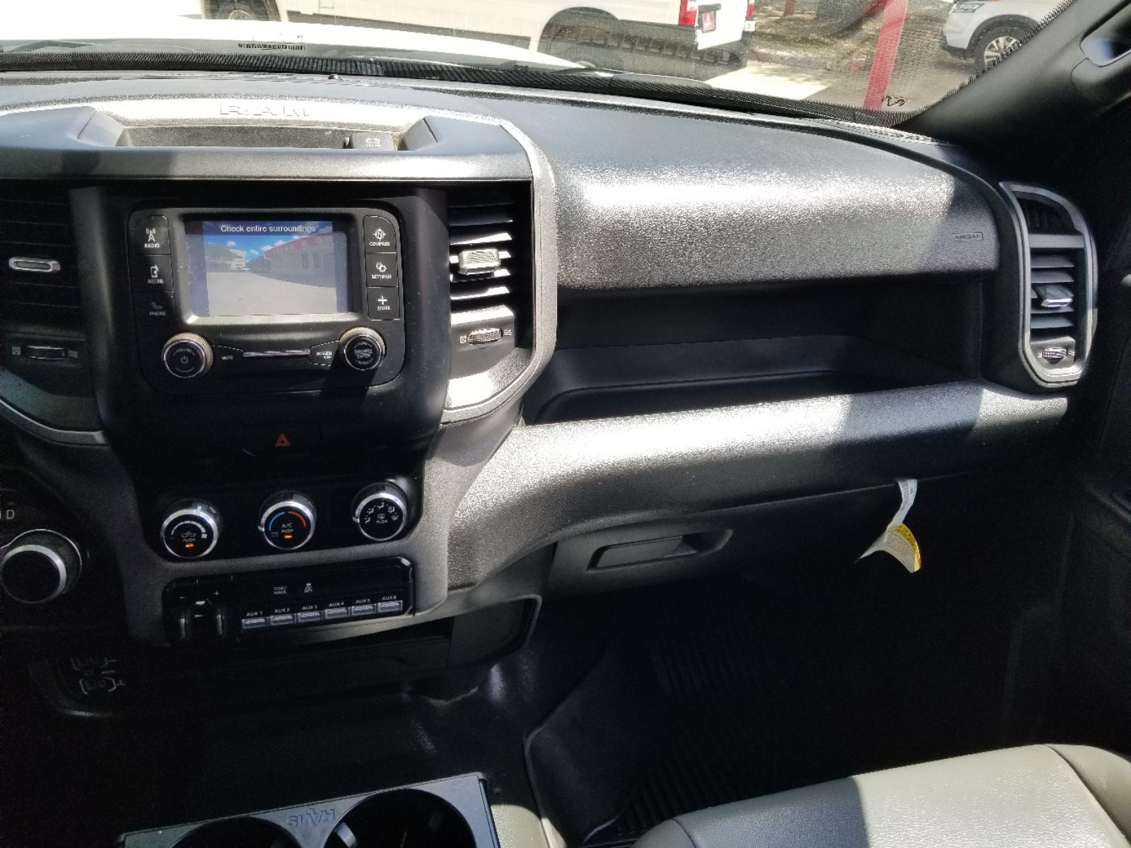 2024 RAM Ram 3500 Chassis Cab Tradesman - Photo 8