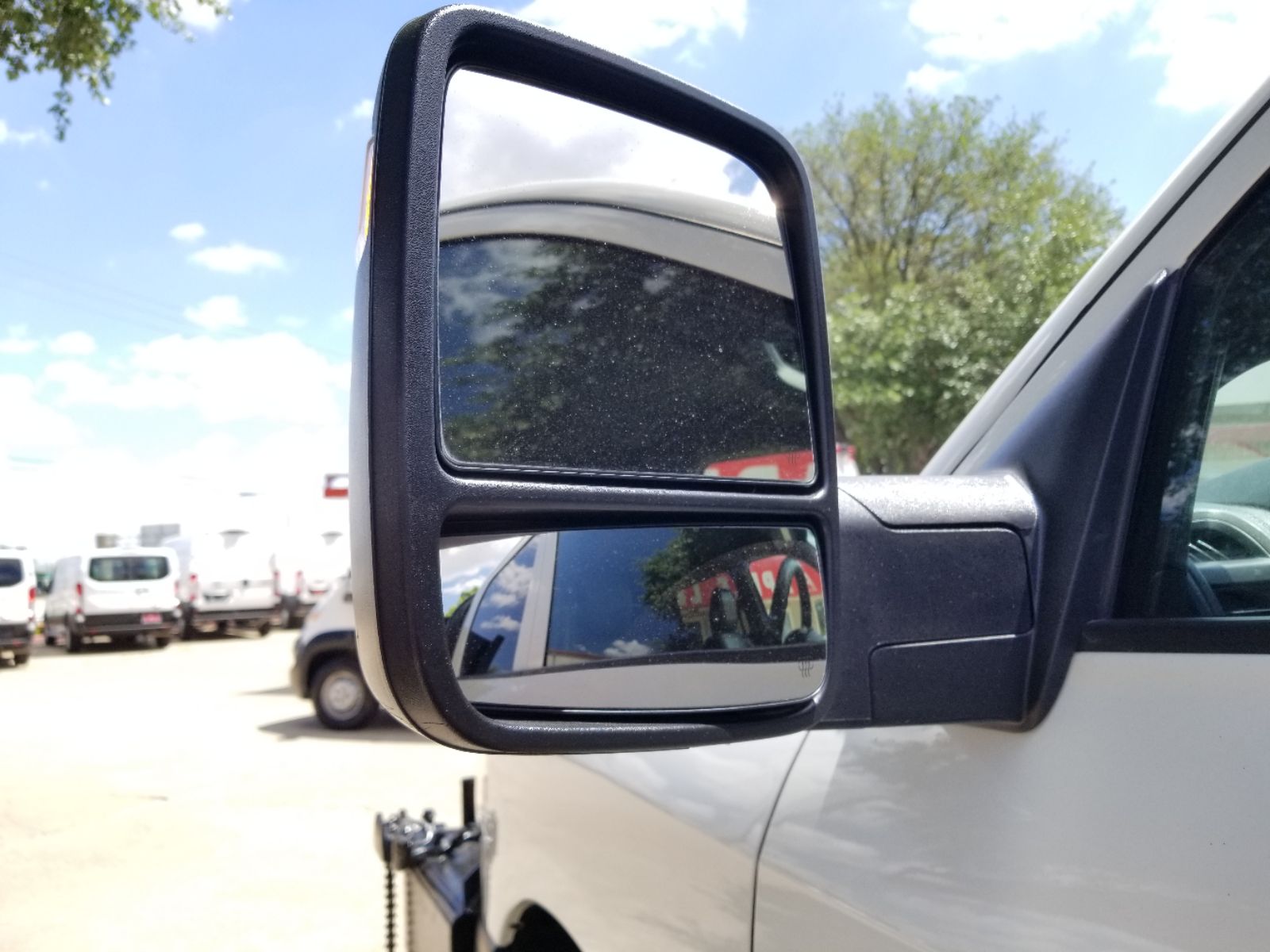 2024 RAM Ram 3500 Chassis Cab Tradesman - Photo 26
