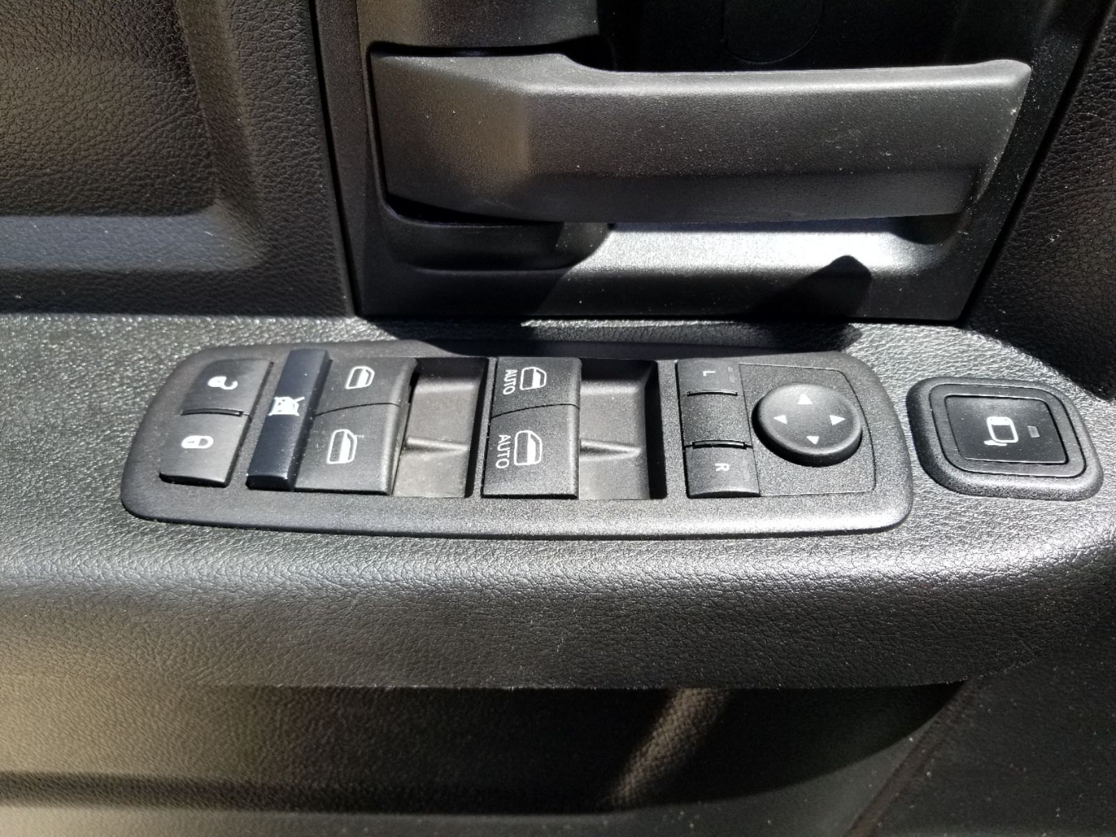 2024 RAM Ram 3500 Chassis Cab Tradesman - Photo 27