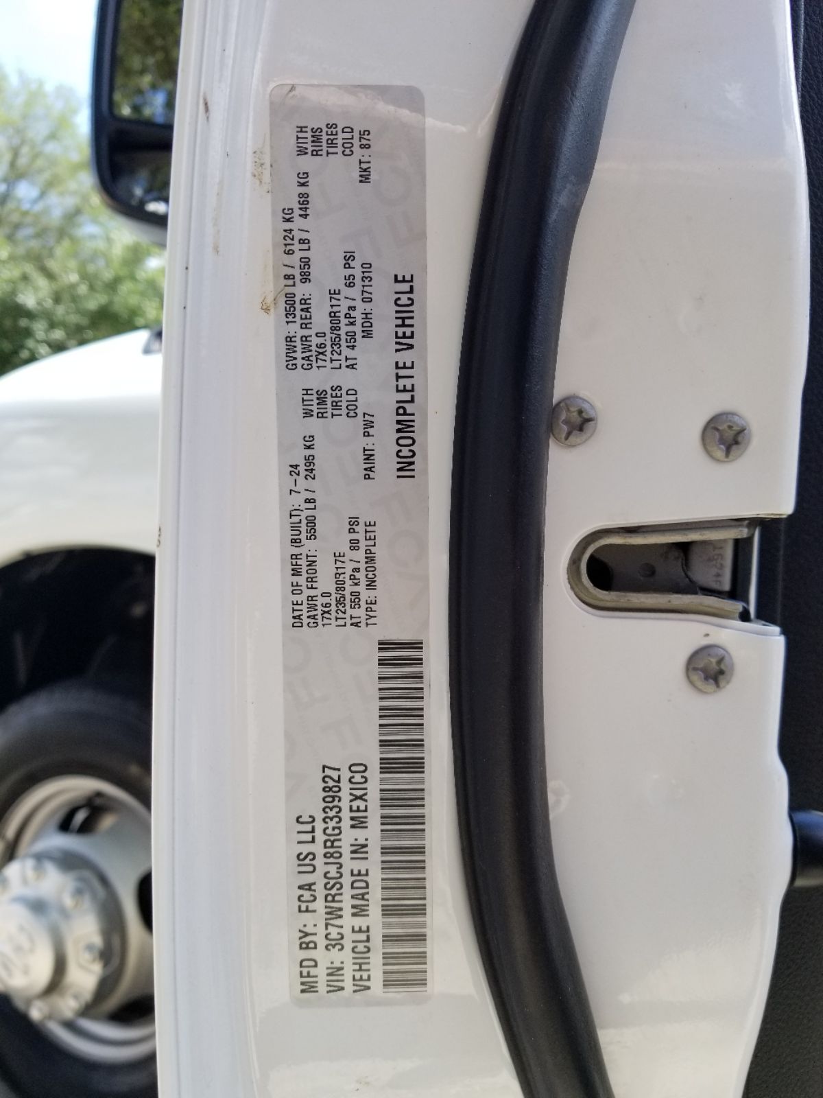 2024 RAM Ram 3500 Chassis Cab Tradesman - Photo 41