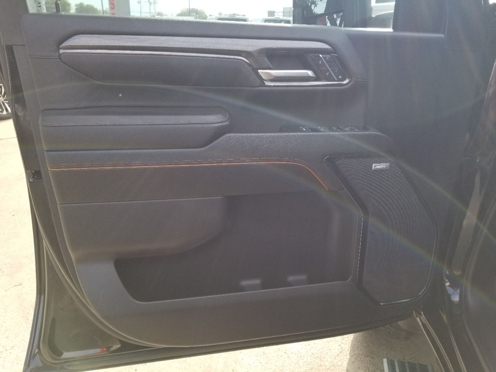 2024 GMC Sierra 2500HD AT4 - Photo 10