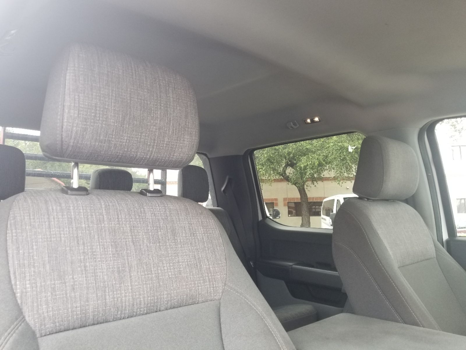 Photo 16