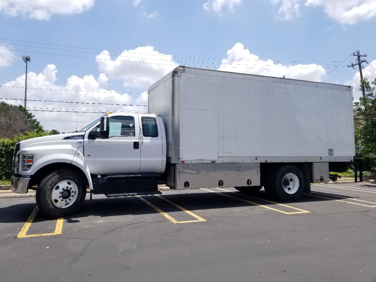 2023 Ford F-650's photo
