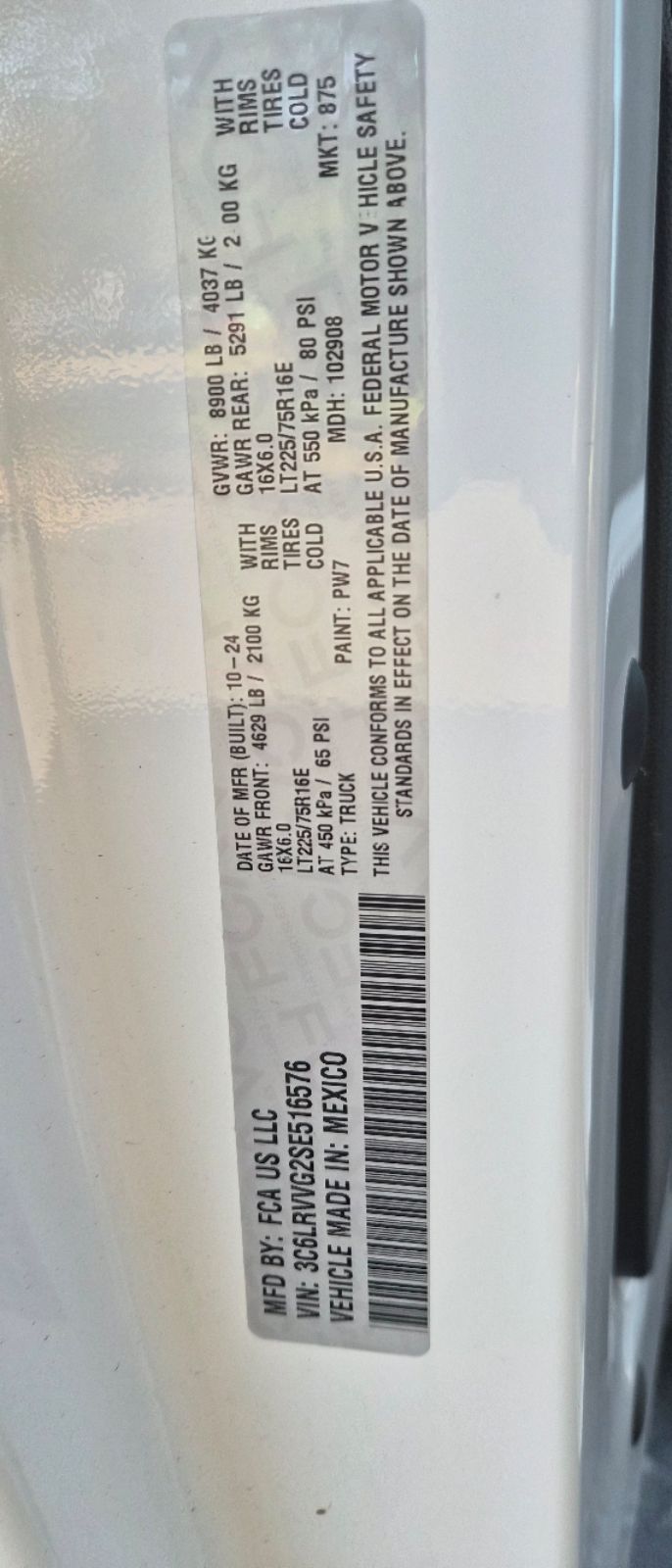 Photo 32 of this Ram ProMaster Cargo Van