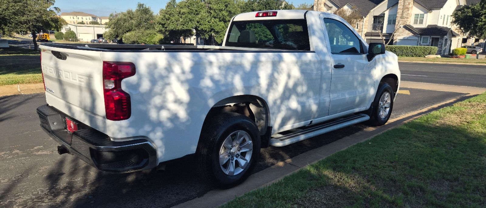 Photo 3 of this Chevrolet Silverado 1500