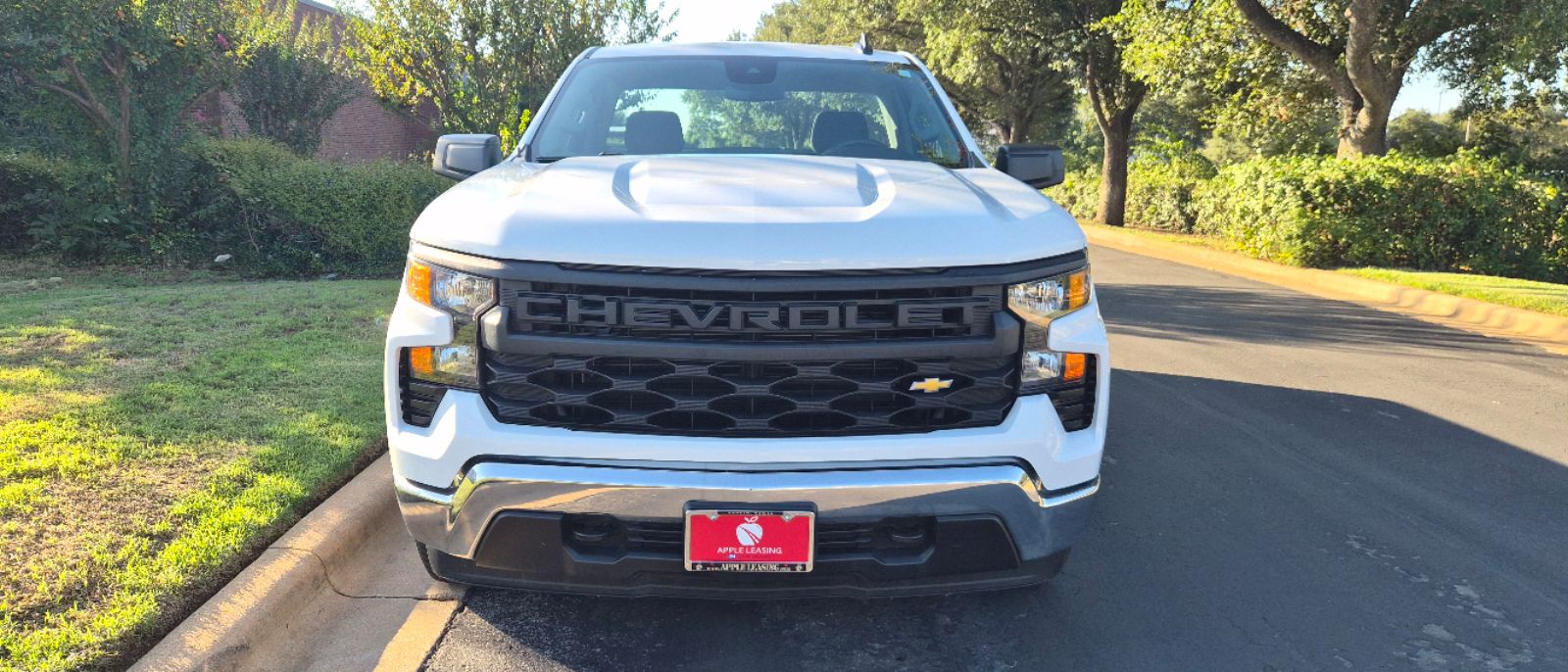 Photo 11 of this Chevrolet Silverado 1500
