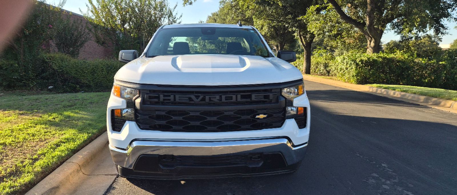 Photo 11 of this Chevrolet Silverado 1500