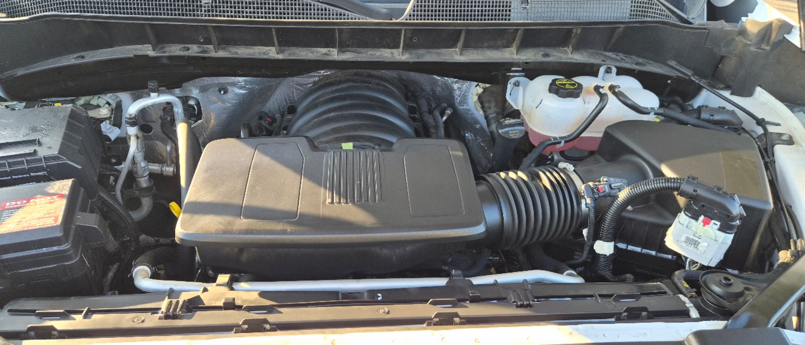 Photo 12 of this Chevrolet Silverado 1500