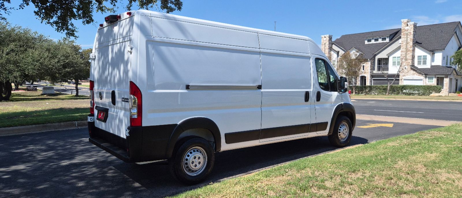 Photo 3 of this Ram ProMaster Cargo Van