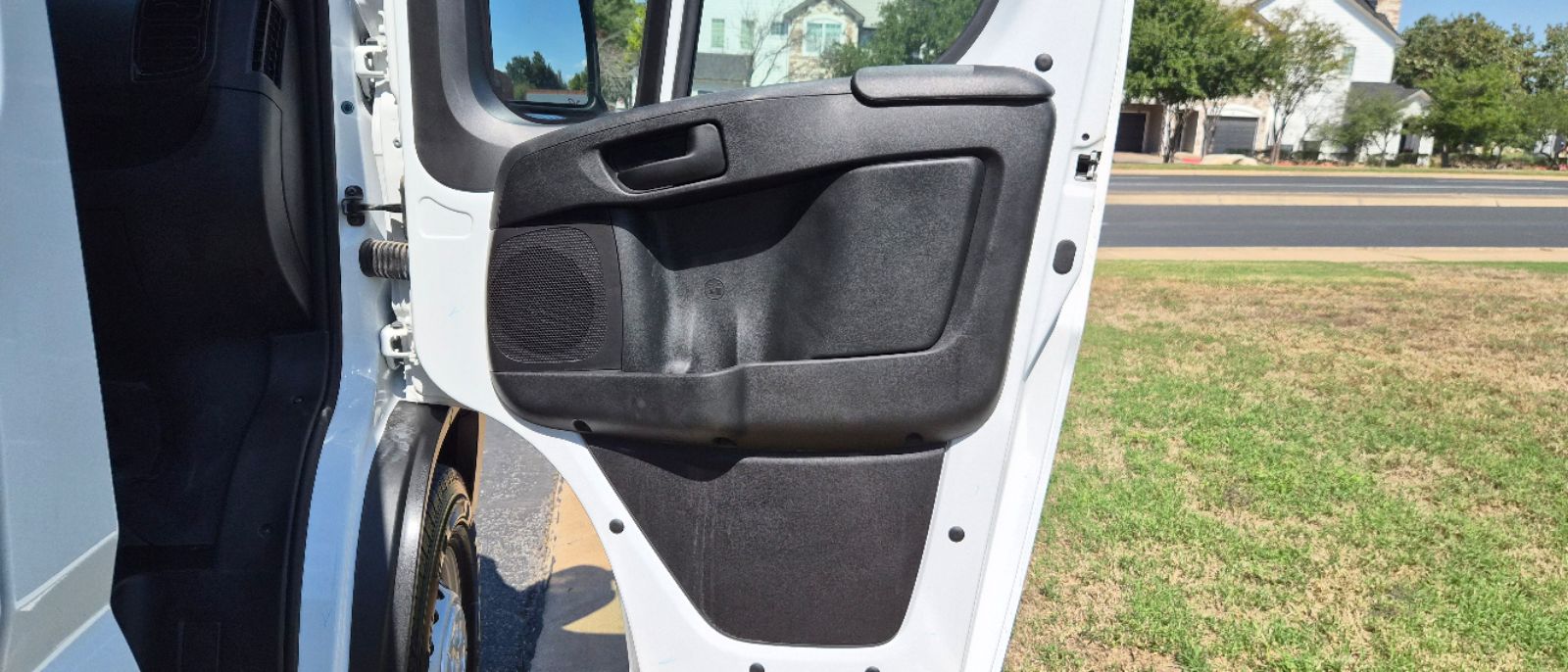 Photo 20 of this Ram ProMaster Cargo Van