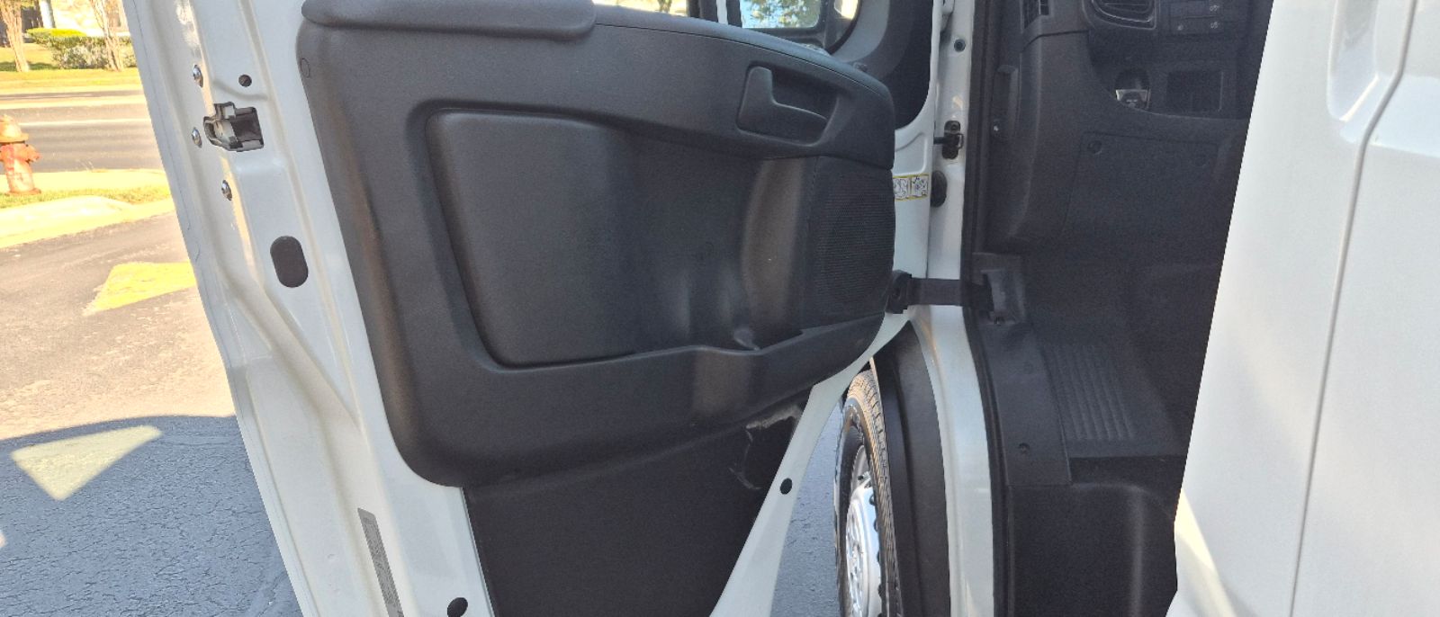 Photo 10 of this Ram ProMaster Cargo Van