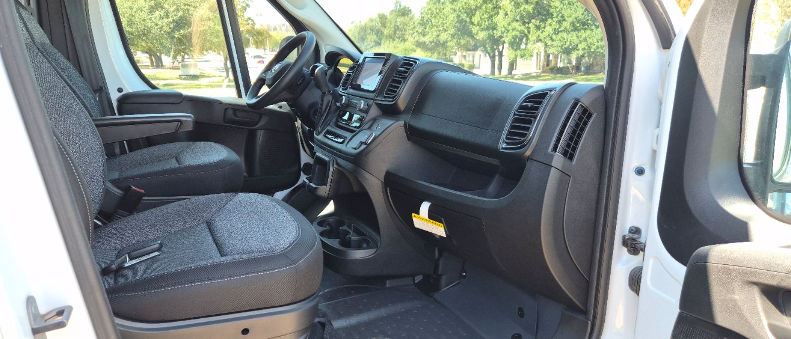 Photo 19 of this Ram ProMaster Cargo Van
