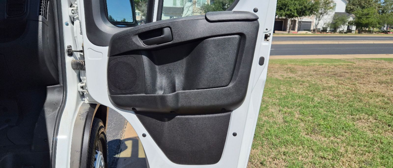 Photo 20 of this Ram ProMaster Cargo Van