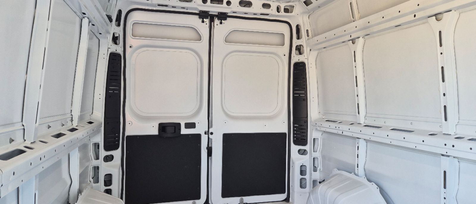 Photo 23 of this Ram ProMaster Cargo Van